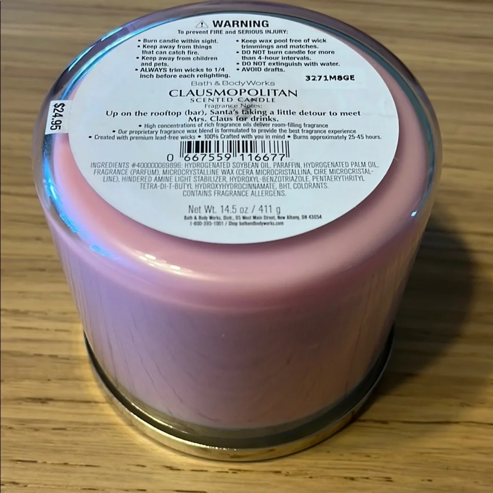 Bath & Body Works 3 Wick Candle. Clausmopolitan.